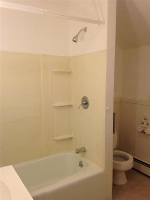 76 Winthrop St, Woonsocket, RI 02895 photo 7
