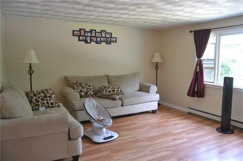 166 Pine St, Warwick, RI 02888 photo 3