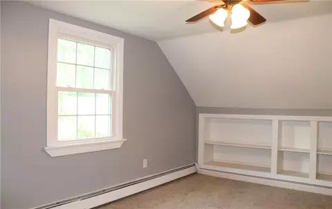 135 Lilac Ave, Woonsocket, RI 02895 photo 12