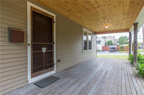 237 Armstrong Ave, Warwick, RI 02889 photo 2