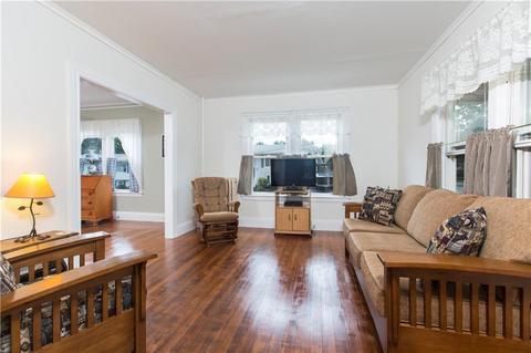 237 Armstrong Ave, Warwick, RI 02889 photo 5