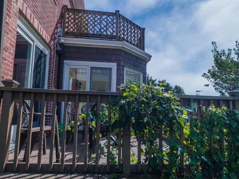 233 Tuckerman Ave, Middletown, RI 02842 photo 6