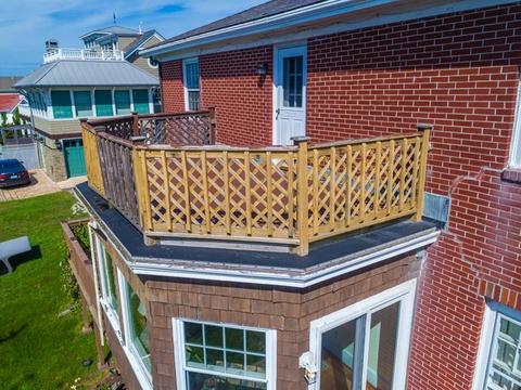233 Tuckerman Ave, Middletown, RI 02842 photo 4