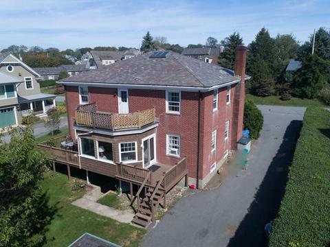 233 Tuckerman Ave, Middletown, RI 02842 photo 3