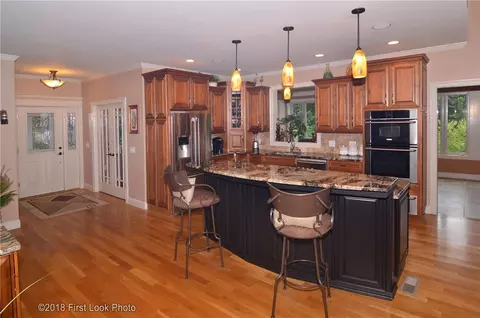 140 Hamburger Rd, Coventry, RI 02816 photo 6