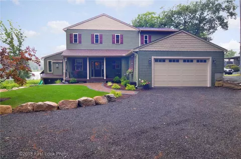 140 Hamburger Rd, Coventry, RI 02816 photo 2
