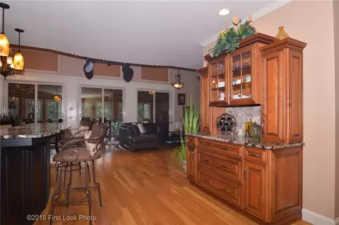 140 Hamburger Rd, Coventry, RI 02816 photo 11