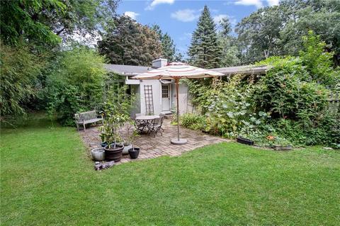 79 Love Ln, Warwick, RI 02886 photo 17