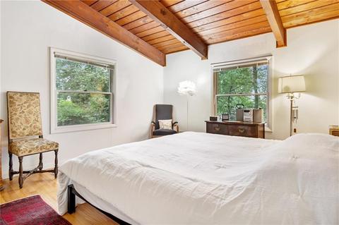 79 Love Ln, Warwick, RI 02886 photo 10