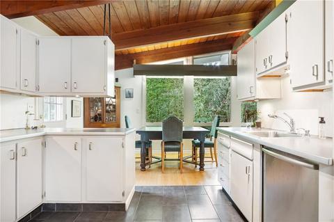 79 Love Ln, Warwick, RI 02886 photo 7