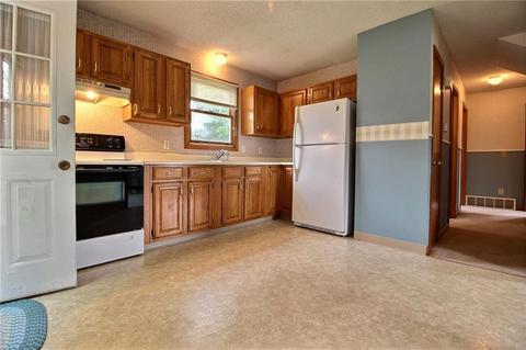 2 Ichabod Ln, Westerly, RI 02891 photo 6
