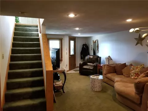 25 New Rd, Glocester, RI 02814 photo 12