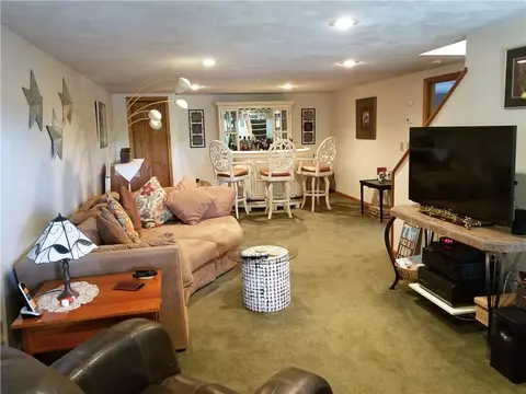 25 New Rd, Glocester, RI 02814 photo 11
