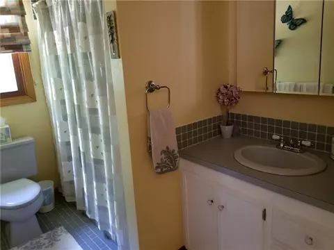 25 New Rd, Glocester, RI 02814 photo 8