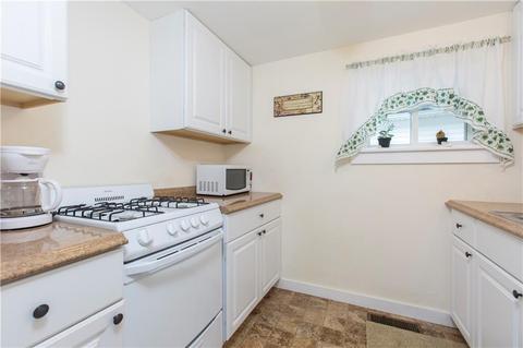 88 Old Post Rd #5, Westerly, RI 02891 photo 4