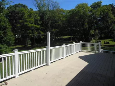 4 Schilke Dr, Westerly, RI 02891 photo 13