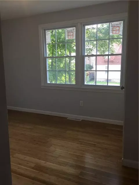 264 Diamond Hill Rd, Woonsocket, RI 02895 photo 9