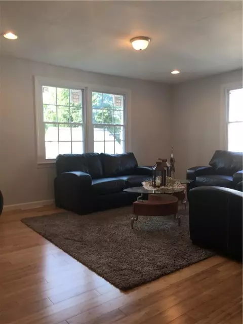 264 Diamond Hill Rd, Woonsocket, RI 02895 photo 11
