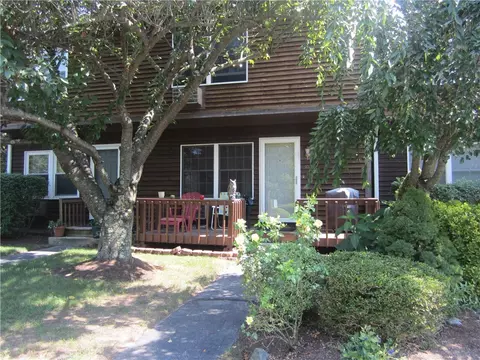 200 Post Rd #102, Warwick, RI 02888 photo 2