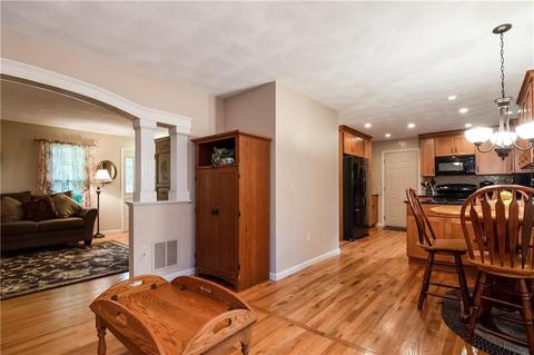 29 Peacock Rd, Warwick, RI 02886 photo 14