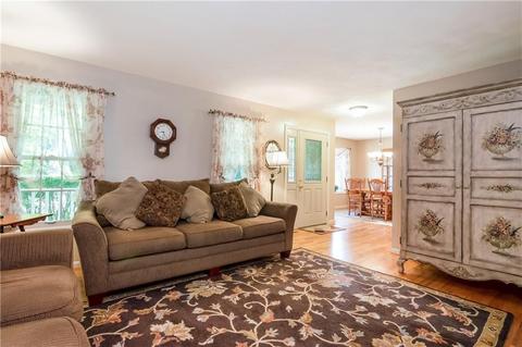 29 Peacock Rd, Warwick, RI 02886 photo 5