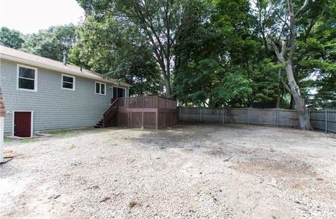 100 Holmes Rd, Warwick, RI 02888 photo 14