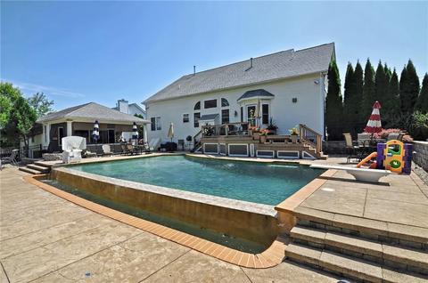 56 Red Hawk Dr, Cranston, RI 02921 photo 36