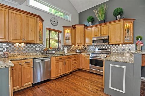 56 Red Hawk Dr, Cranston, RI 02921 photo 12