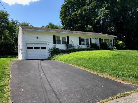 128 8th Ave, Woonsocket, RI 02895 photo 2