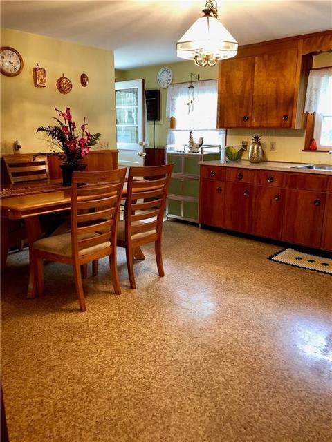 128 8th Ave, Woonsocket, RI 02895 photo 4