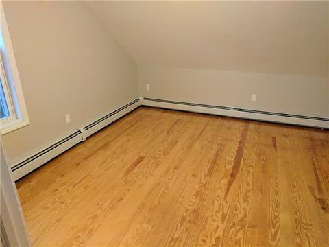 64 Phillips St, Woonsocket, RI 02895 photo 10