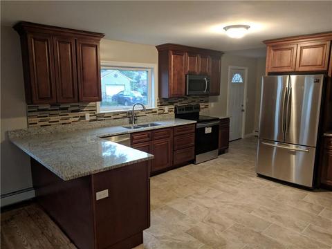 64 Phillips St, Woonsocket, RI 02895 photo 19