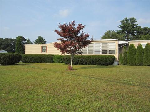 3 Lane A Ln, Coventry, RI 02816 photo 1