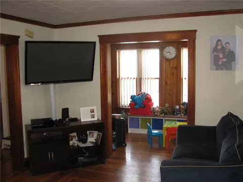 145 Chaplin St, Pawtucket, RI 02861 photo 15