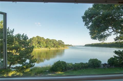 74 Hermit Dr, Warwick, RI 02889 photo 23