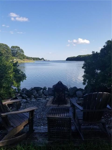 74 Hermit Dr, Warwick, RI 02889 photo 2