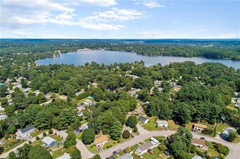 11 Vera Rd, Coventry, RI 02816 photo 3