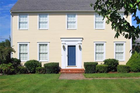 16 Paddock Ln, Middletown, RI 02842 photo 2
