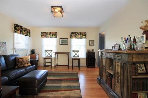 16 Paddock Ln, Middletown, RI 02842 photo 14