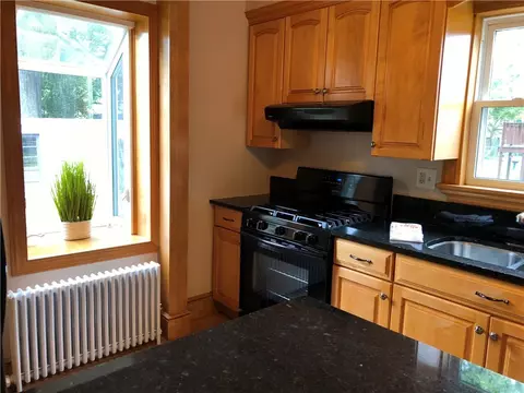 59 Steele Ave, Warwick, RI 02889 photo 8