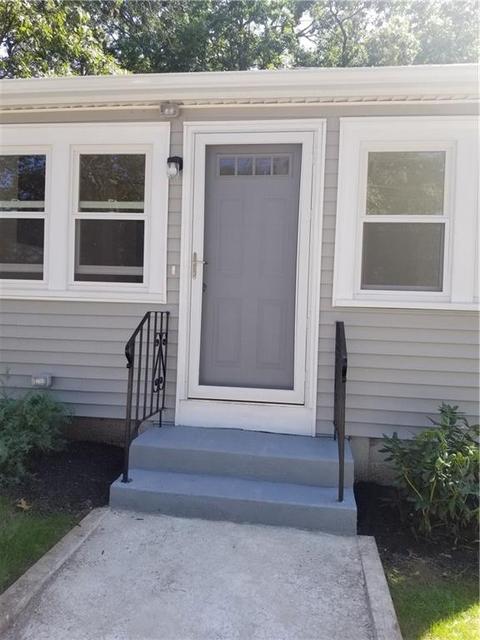 134 John St, Warwick, RI 02889 photo 3