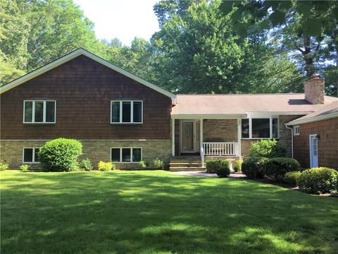 2 Osprey Dr, Coventry, RI 02816 photo 4