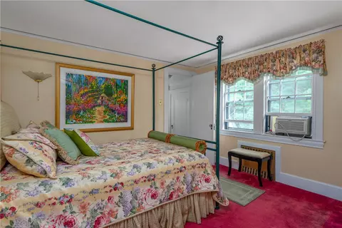 583 Harris Ave, Woonsocket, RI 02895 photo 34