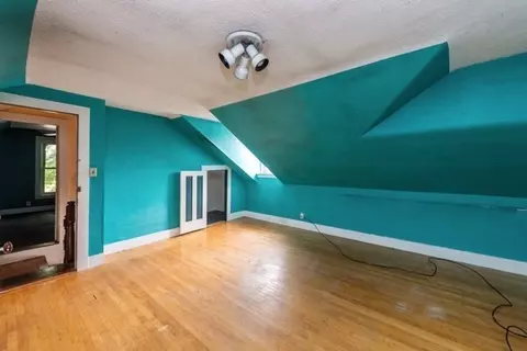 37 Summer St, Woonsocket, RI 02895 photo 21