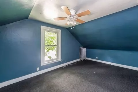 37 Summer St, Woonsocket, RI 02895 photo 22