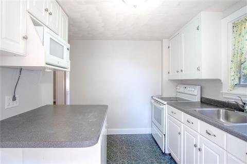86 Falcon Ave, Warwick, RI 02888 photo 25