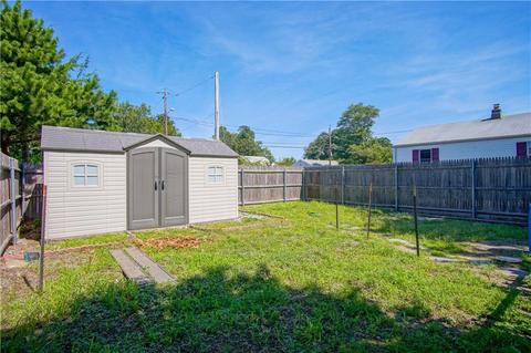 86 Falcon Ave, Warwick, RI 02888 photo 9