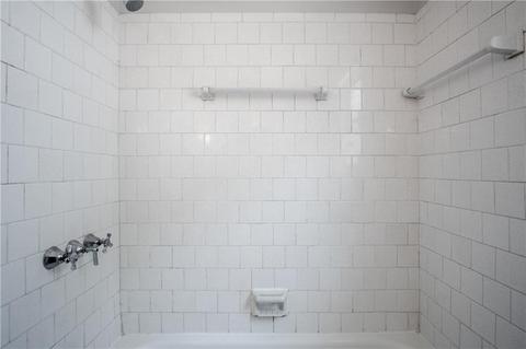 86 Falcon Ave, Warwick, RI 02888 photo 21