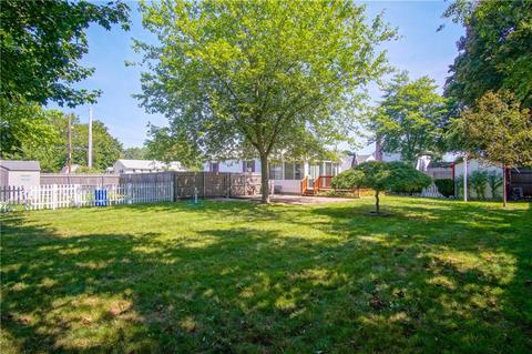 86 Falcon Ave, Warwick, RI 02888 photo 10
