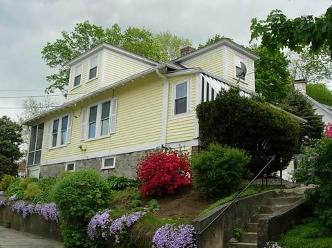 164 Huntington Ave, Woonsocket, RI 02895 photo 2